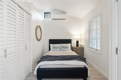 1116 Nadine Street Houston TX 77009