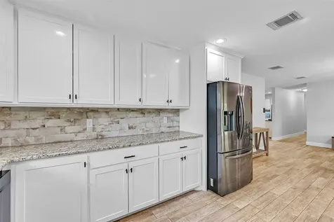 3515 Meadowlark Lane Alvin TX 77511