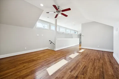 1213 Ashland Street Houston TX 77008