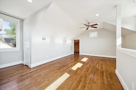 1213 Ashland Street Houston TX 77008