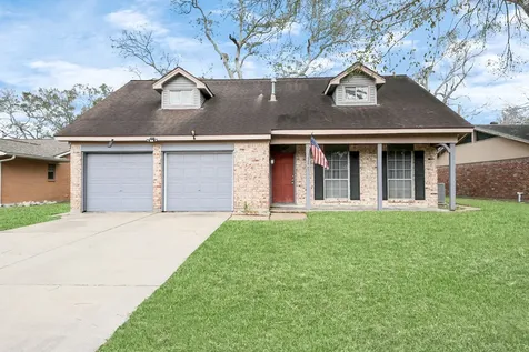 2008 Williamsburg Court N League City TX 77573