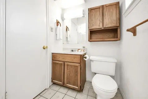 2008 Williamsburg Court N League City TX 77573
