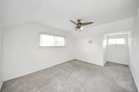 2008 Williamsburg Court N League City TX 77573