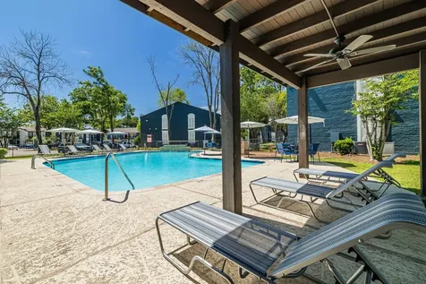 200 Hallow Tree Lane 2085-1 Houston TX 77090