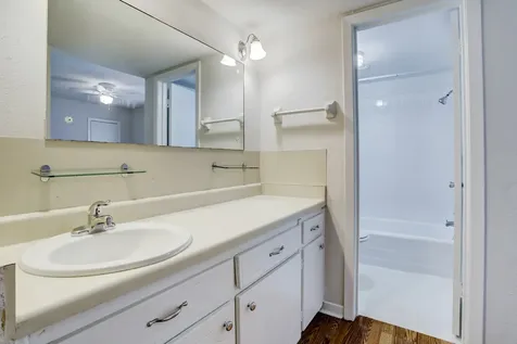 1624 Marshall Street 16 Houston TX 77006