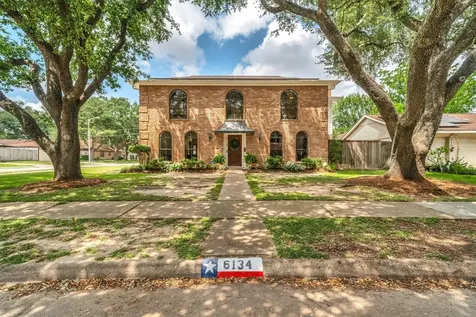 6134 Rena Street Houston TX 77092