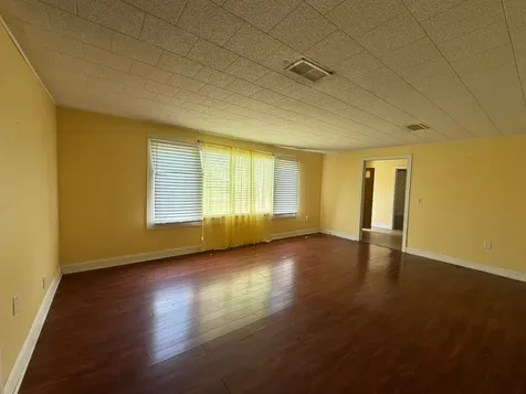 1812 Sholars Avenue Orange TX 77630