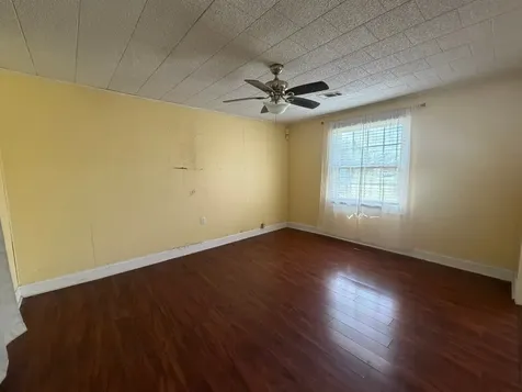 1812 Sholars Avenue Orange TX 77630