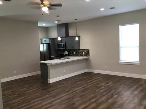 2109 Marnel Road F Houston TX 77055