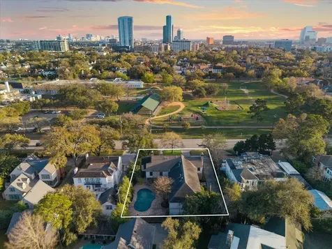 3020 San Felipe Street Houston TX 77019
