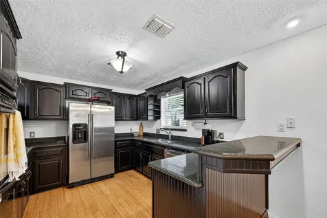 4407 Yosemite Drive Pasadena TX 77504