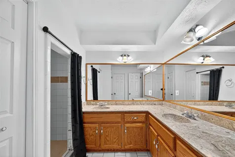 4407 Yosemite Drive Pasadena TX 77504