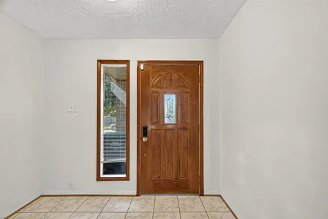 4407 Yosemite Drive Pasadena TX 77504
