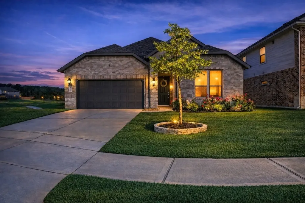 1507 Oakdale Crest Road Montgomery TX 77316