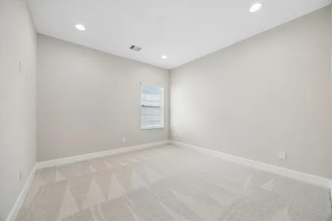 2619 Hutchins Street Houston TX 77004
