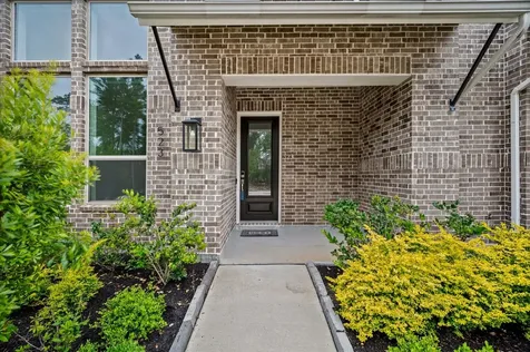 523 Cypress Valley Avenue Montgomery TX 77316
