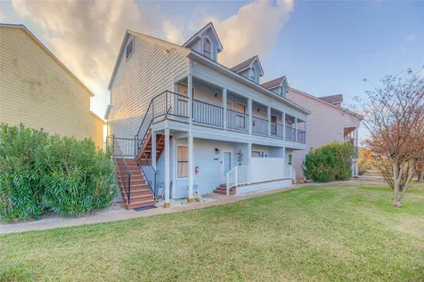 445 Carolcrest Lane 323 Livingston TX 77351