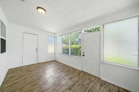 4403 Cynthia Street Bellaire TX 77401
