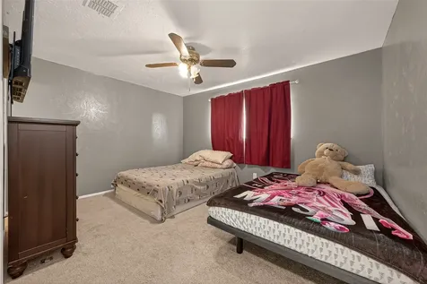 16643 Seawolf Drive Houston TX 77062