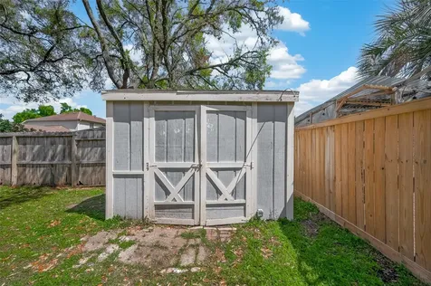 16643 Seawolf Drive Houston TX 77062