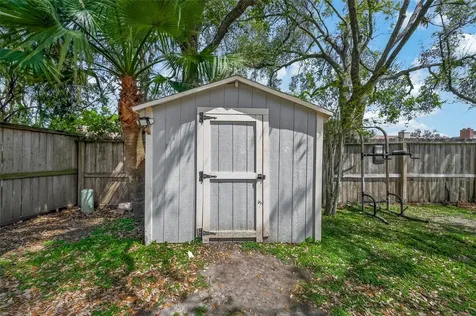 16643 Seawolf Drive Houston TX 77062