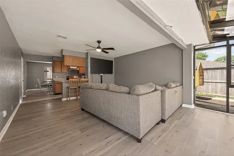 16643 Seawolf Drive Houston TX 77062
