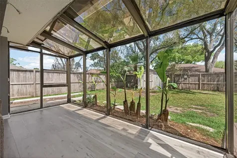 16643 Seawolf Drive Houston TX 77062