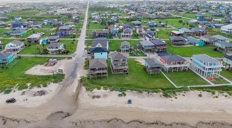 1845 Oleander Crystal Beach TX 77650