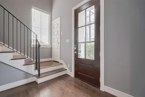 4318 E Center Street Houston TX 77007