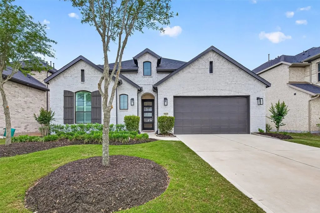 29843 Breezy Pines Loop Fulshear TX 77441