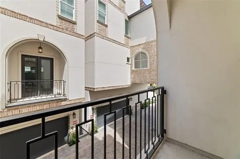 710 Delano Street A Houston TX 77003
