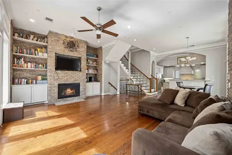 328 Bomar Street Houston TX 77006
