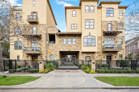 328 Bomar Street Houston TX 77006
