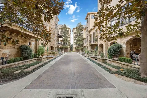 328 Bomar Street Houston TX 77006