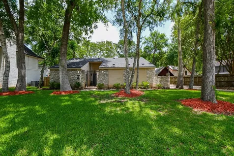 1710 Wildwood Lane Richmond TX 77406