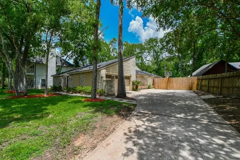 1710 Wildwood Lane Richmond TX 77406