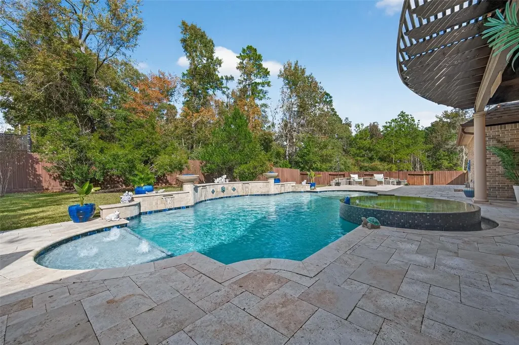 2007 Cliff Manor Drive Conroe TX 77304