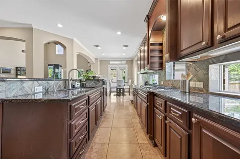 2007 Cliff Manor Drive Conroe TX 77304