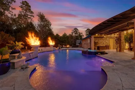 2007 Cliff Manor Drive Conroe TX 77304