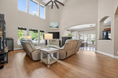 2007 Cliff Manor Drive Conroe TX 77304