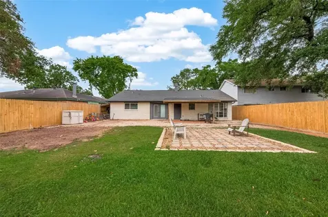 2307 Clearbrook Drive Missouri City TX 77489