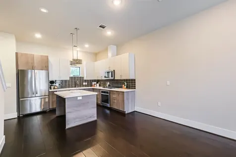 2401 Crawford Street C1b Houston TX 77004