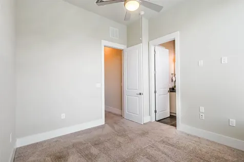2401 Crawford Street C1b Houston TX 77004