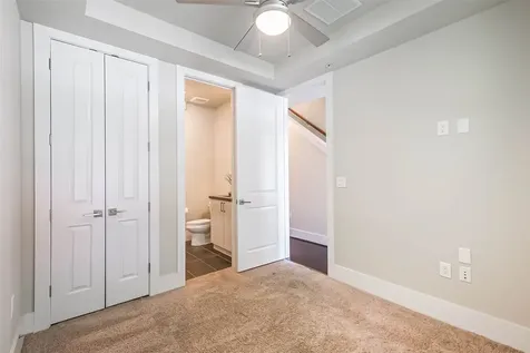 2401 Crawford Street C1b Houston TX 77004