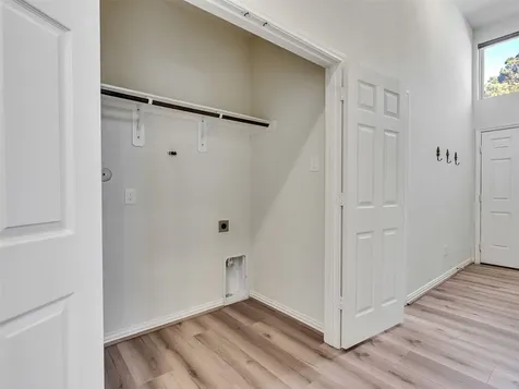 257 N Lynx Trail Montgomery TX 77316