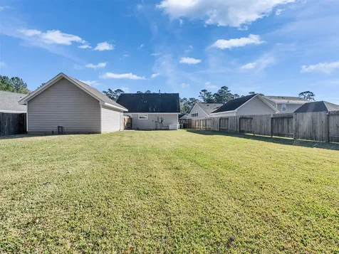 257 N Lynx Trail Montgomery TX 77316