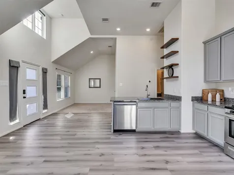 257 N Lynx Trail Montgomery TX 77316