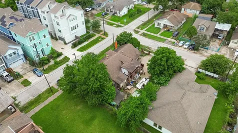 4802 Sherman Street Houston TX 77011
