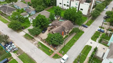 4802 Sherman Street Houston TX 77011