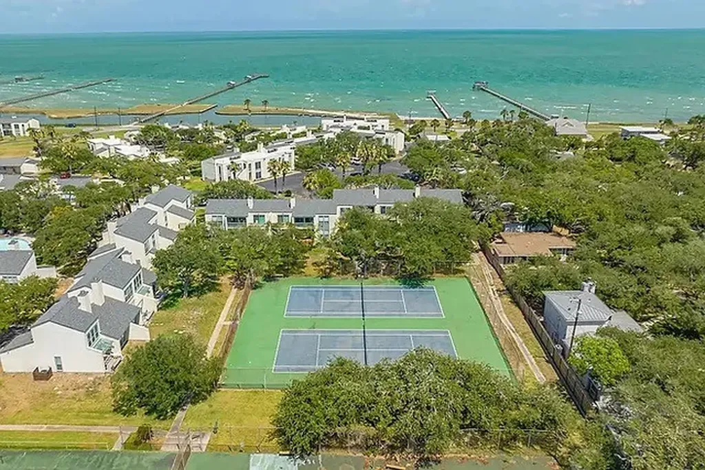 2003 N Fulton Beach Road 43 Rockport TX 78382